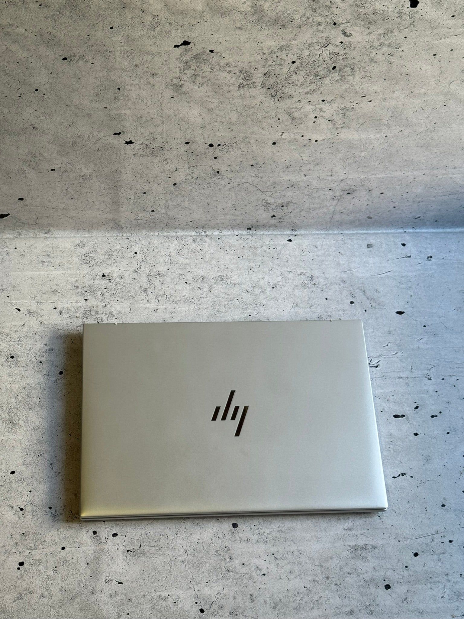HP Elitebook 840 G9/14.0 IPS/I5-1245U/32GB DDR5/SSD 500GB