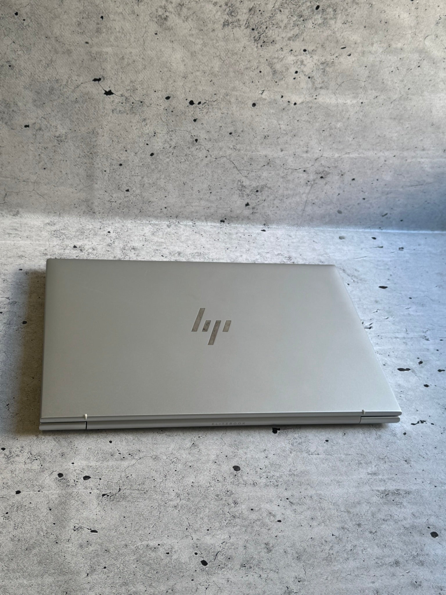 HP Elitebook 840 G9/14.0 IPS/I5-1245U/32GB DDR5/SSD 500GB