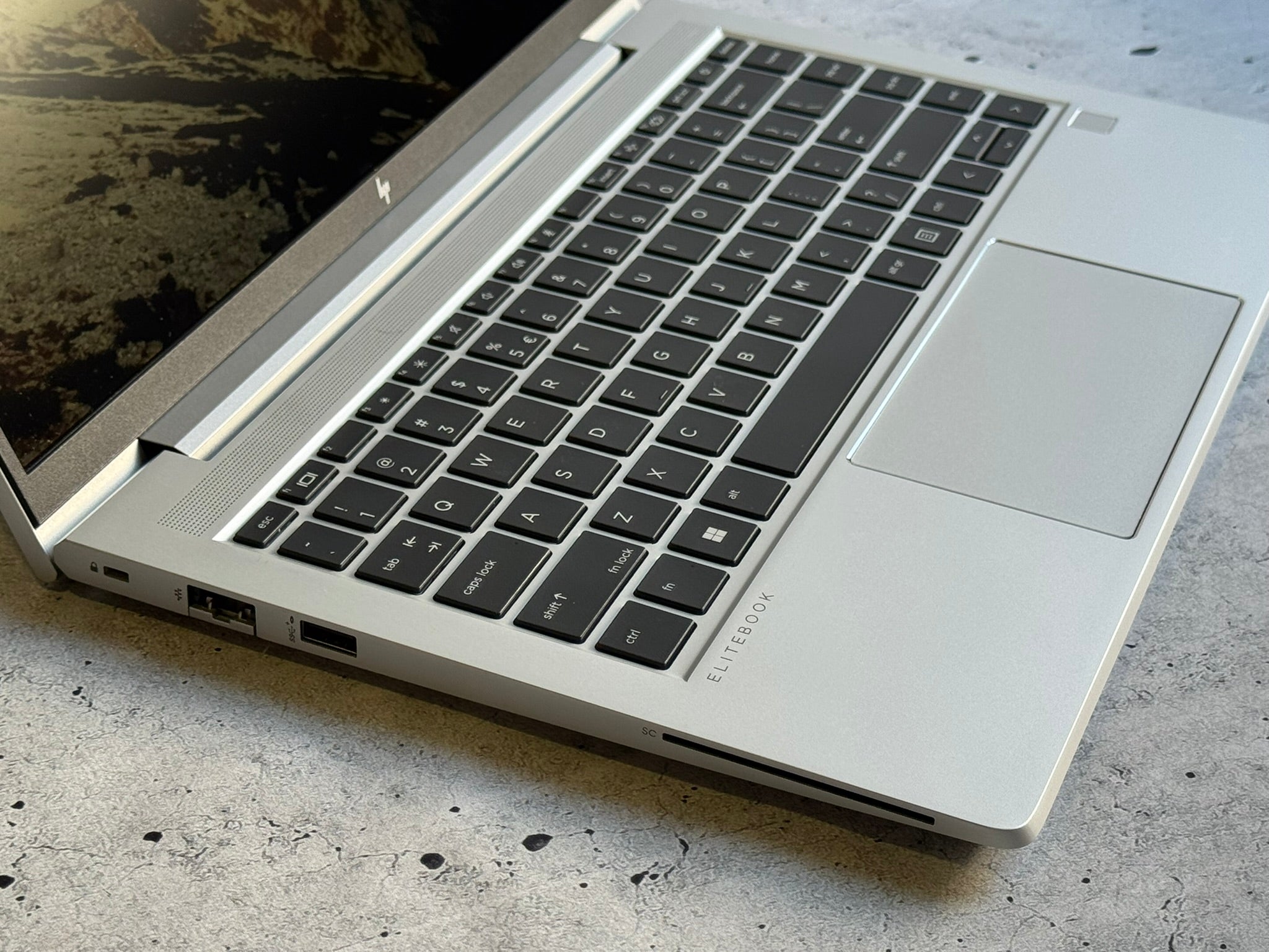 HP Elitebook 645 G10/14.0 IPS/AMD RYZEN 5-7530U/16GB/256GB