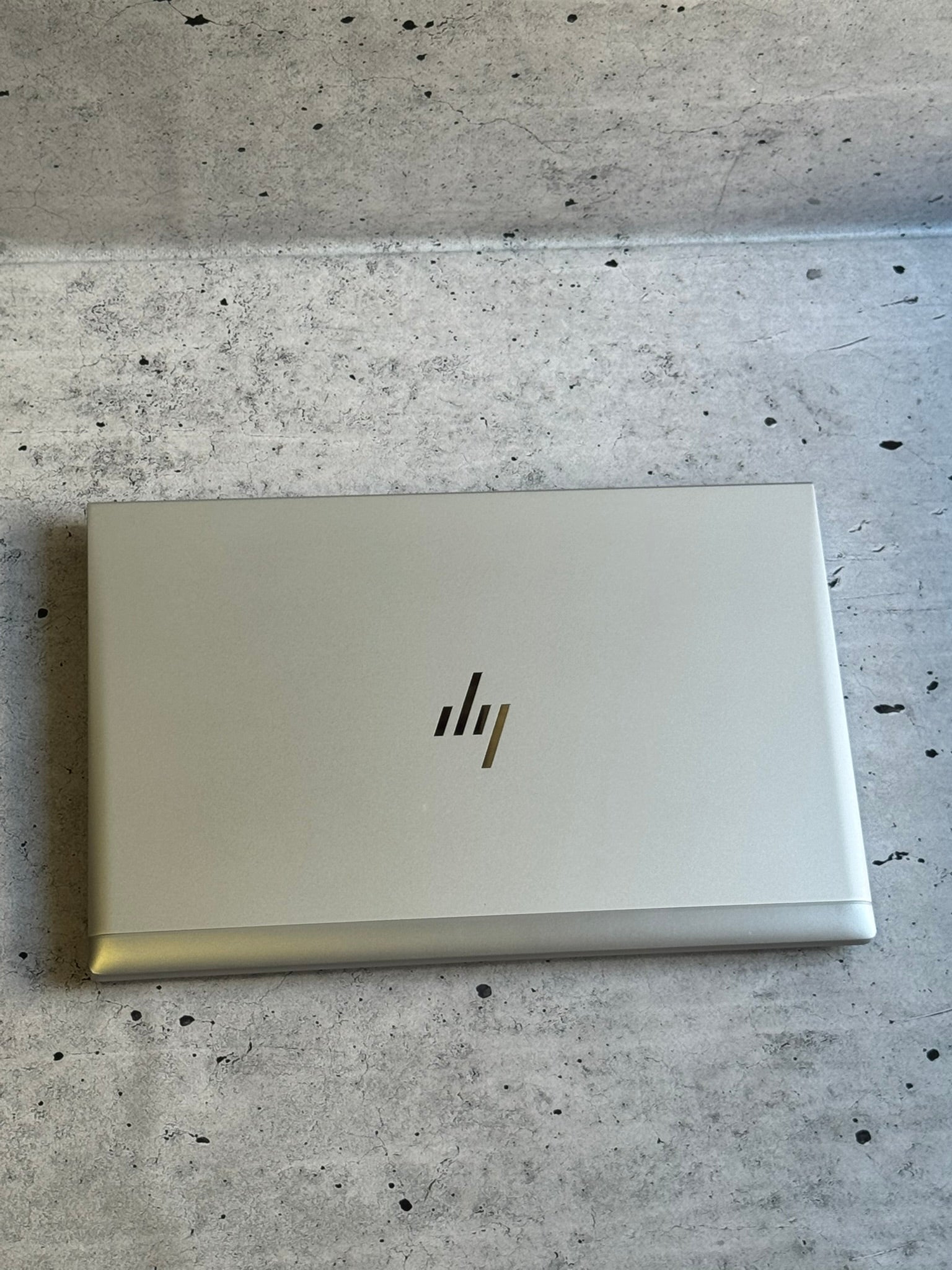 HP Elitebook 845 G7/14.0 IPS/AMD RYZEN 5-4650U/16GB/256GB/LK