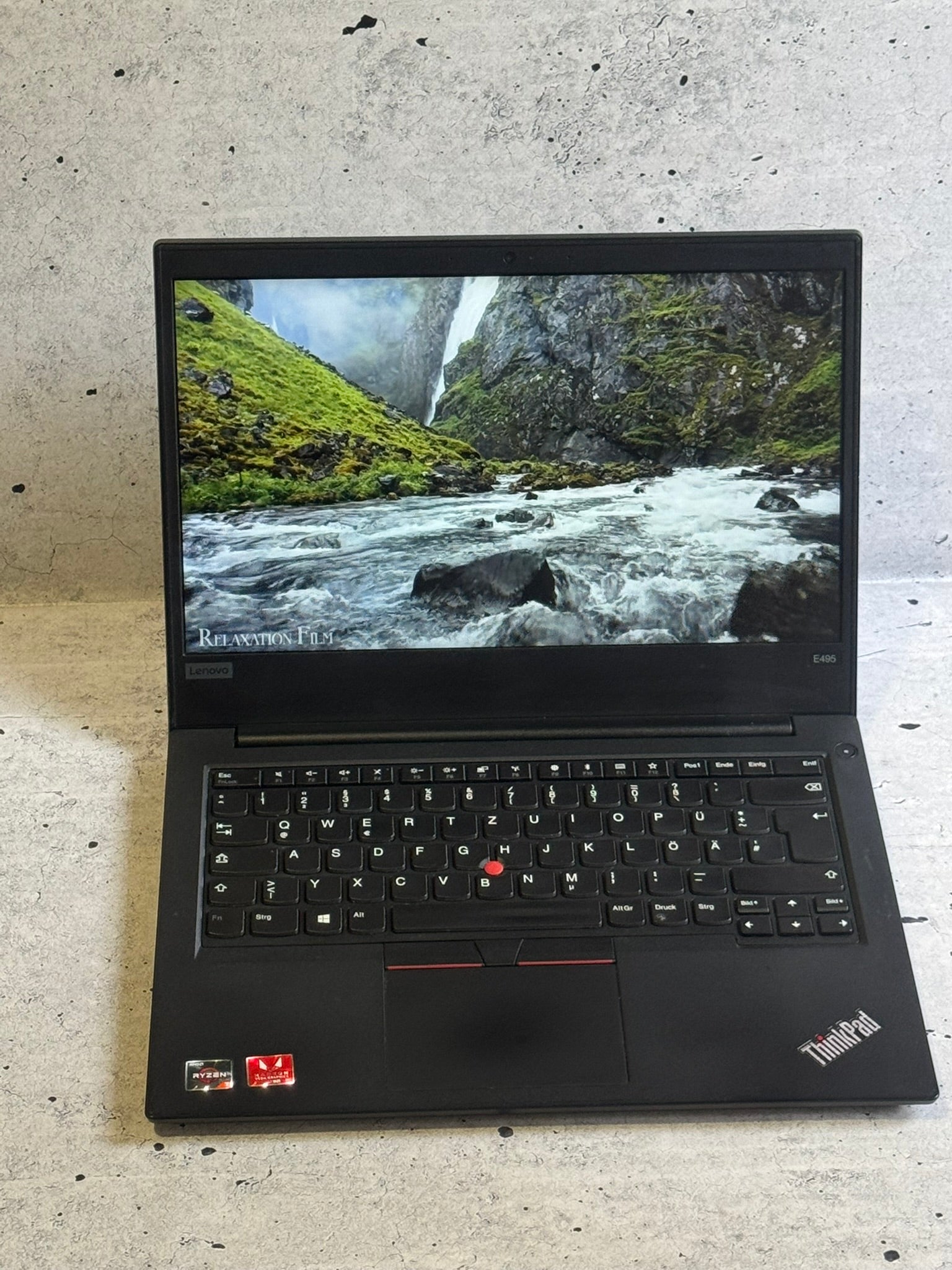 LENOVO Thinkpad/14.0 IPS/AMD RYZEN 7-3700U/16GB/SSD 512GB