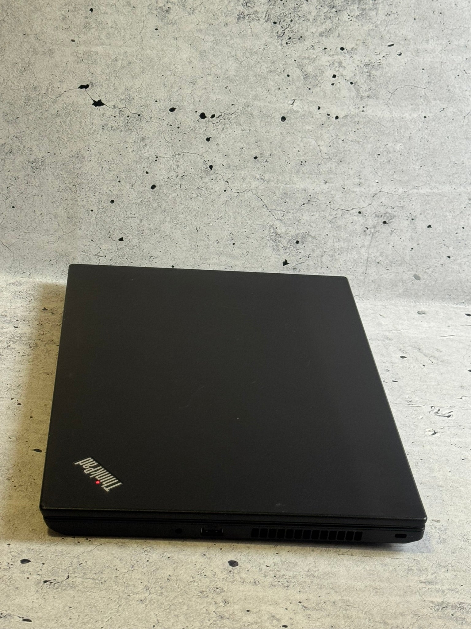 LENOVO THINKPAD/14.0 IPS/INTEL I7-8550U/16GB/SSD 512/4G