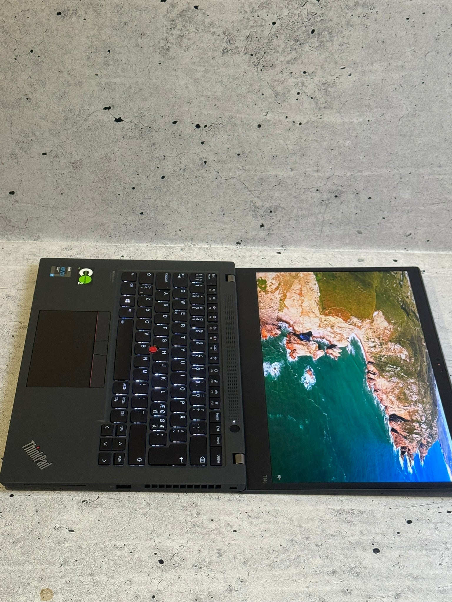 Lenovo THINKPAD T14S/INTEL I7-1165G7/16GB DDR4/Nvm 512GB NOV