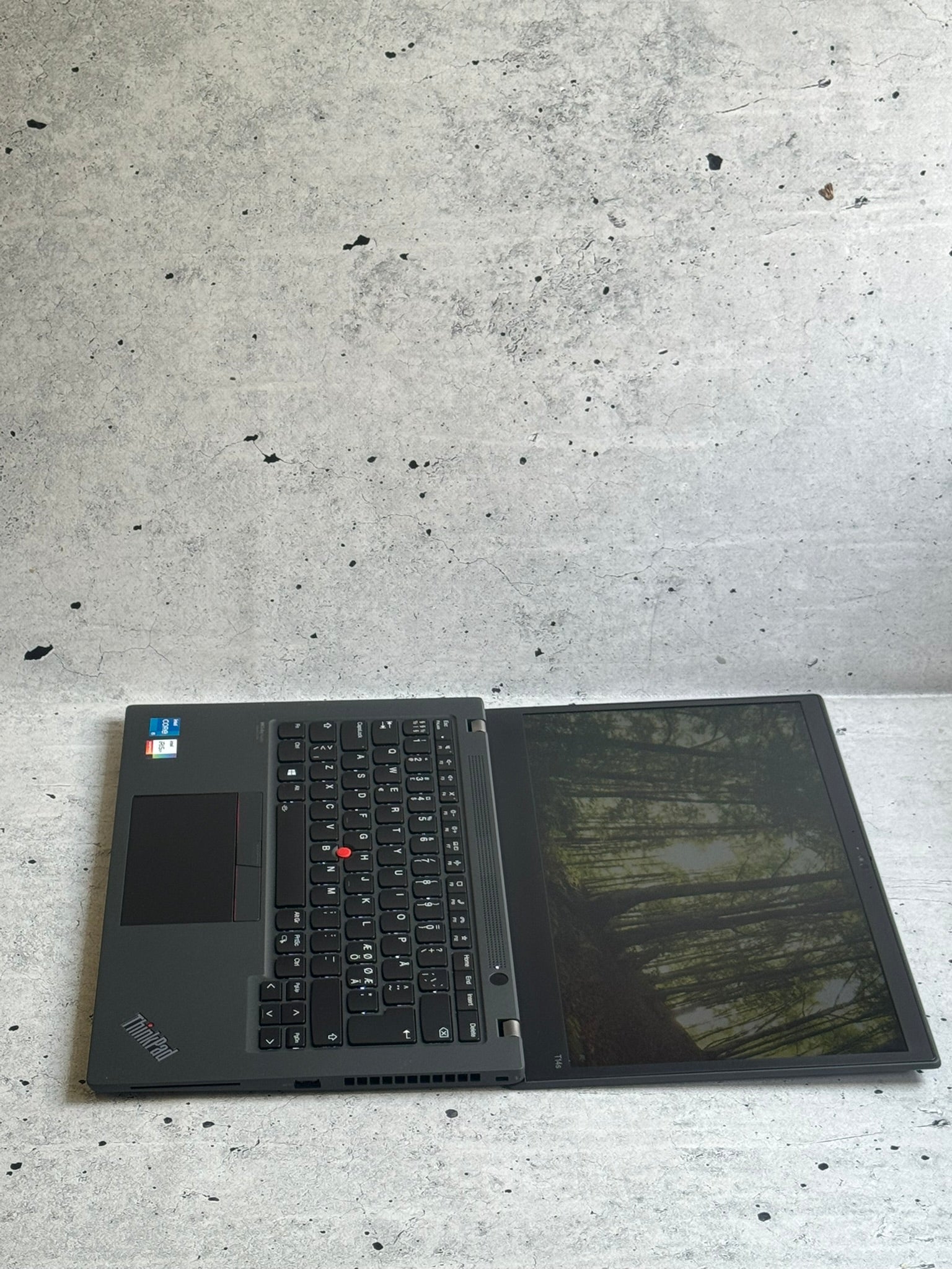 Lenovo THINKPAD T14S/INTEL I5-1135G7/16GB DDR4/Nvm 512GB NOV