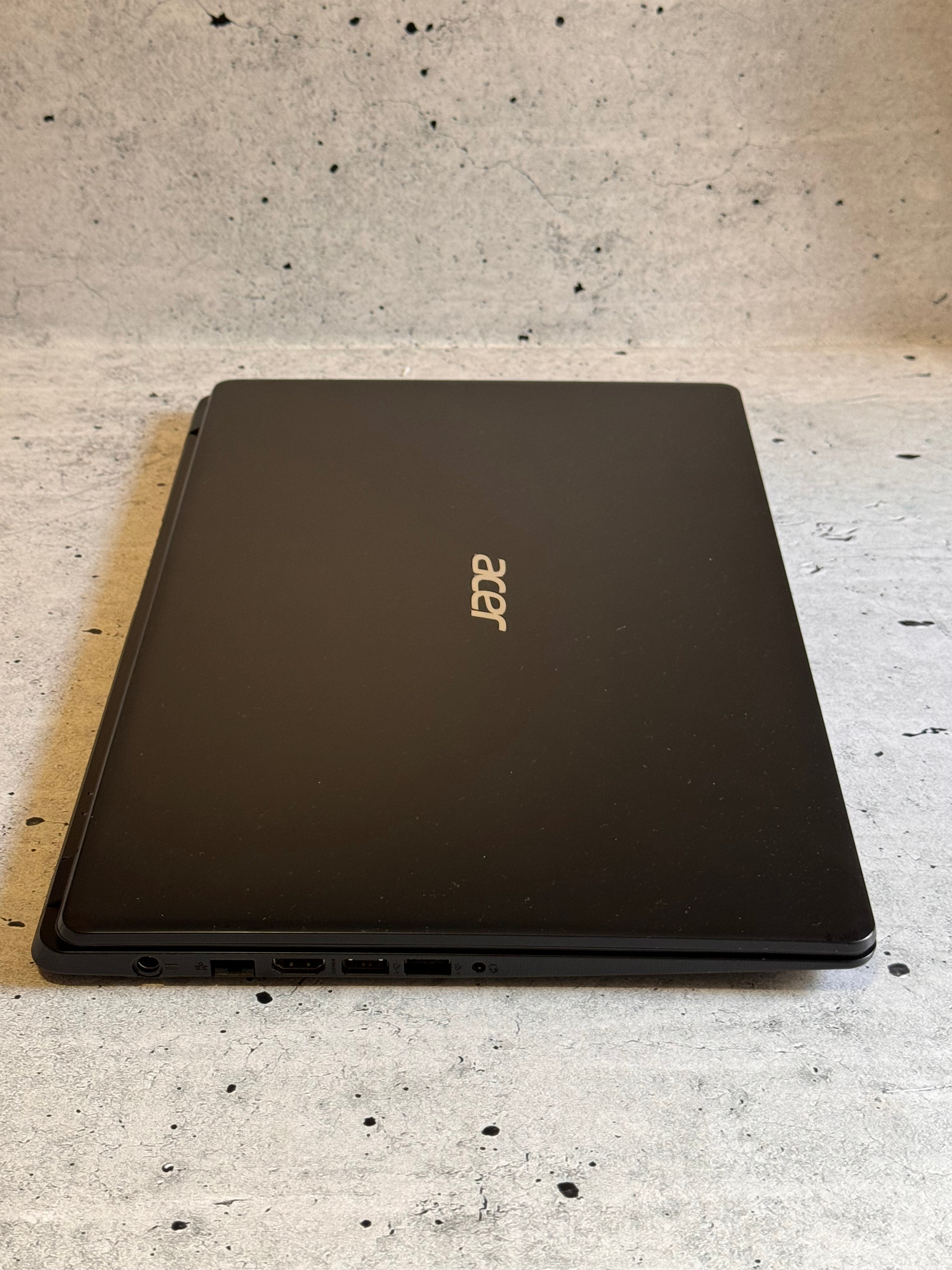 ACER/15.6 FHD/INTEL I3-10gen/12GB DDR4/SSD 256GB