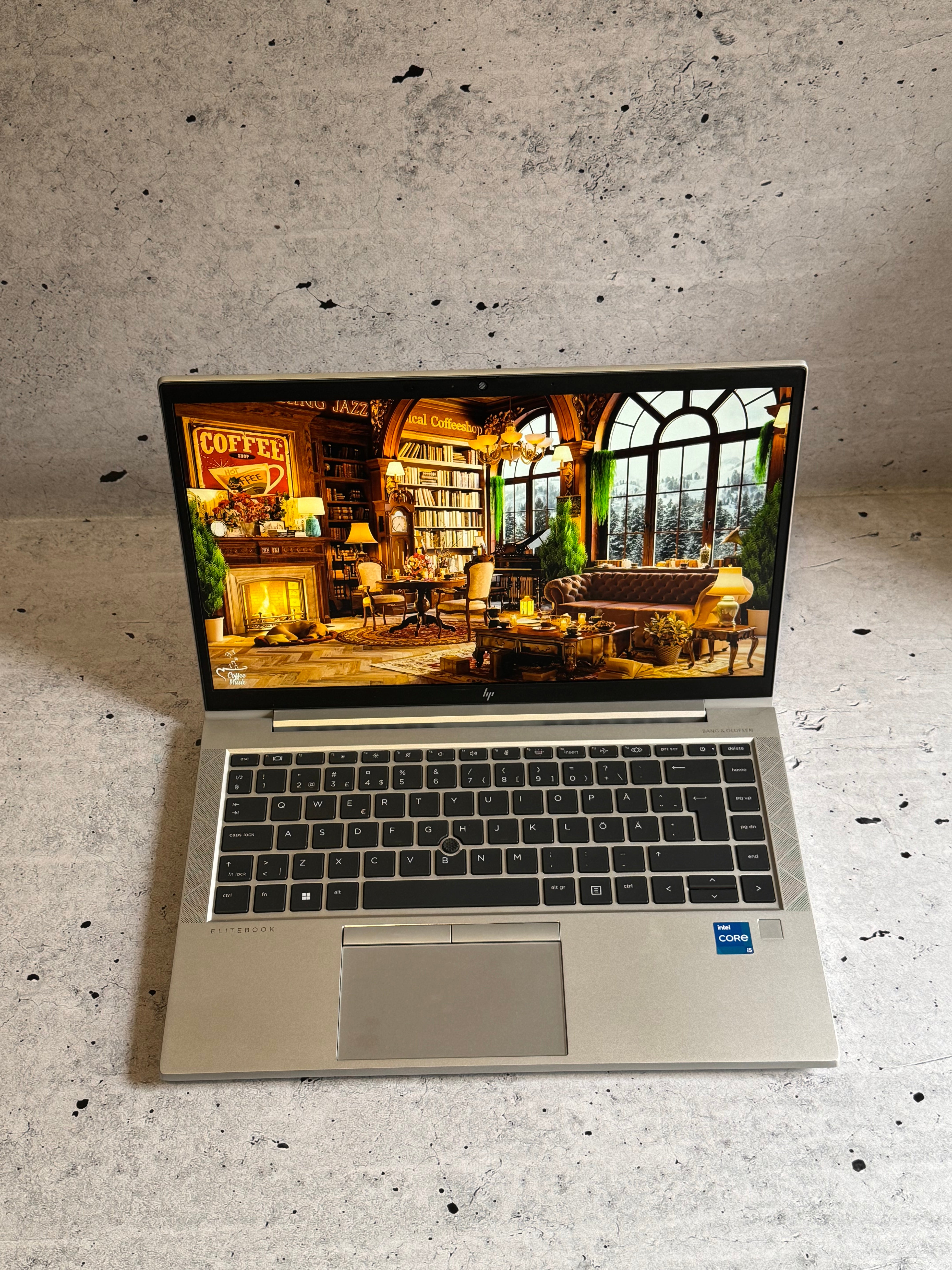 HP Elitebook 840 G8/14.0 IPS/INTEL I5-1135G7/16GB/NVMe 256GB