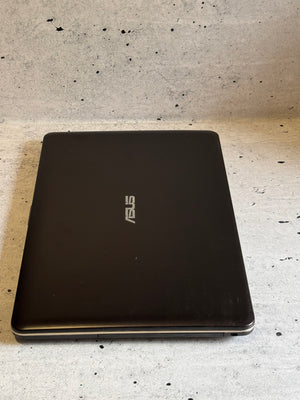 ASUS/15.6 SLIM/INTEL I3-7100U/8GB DDR4/SSD 256GB