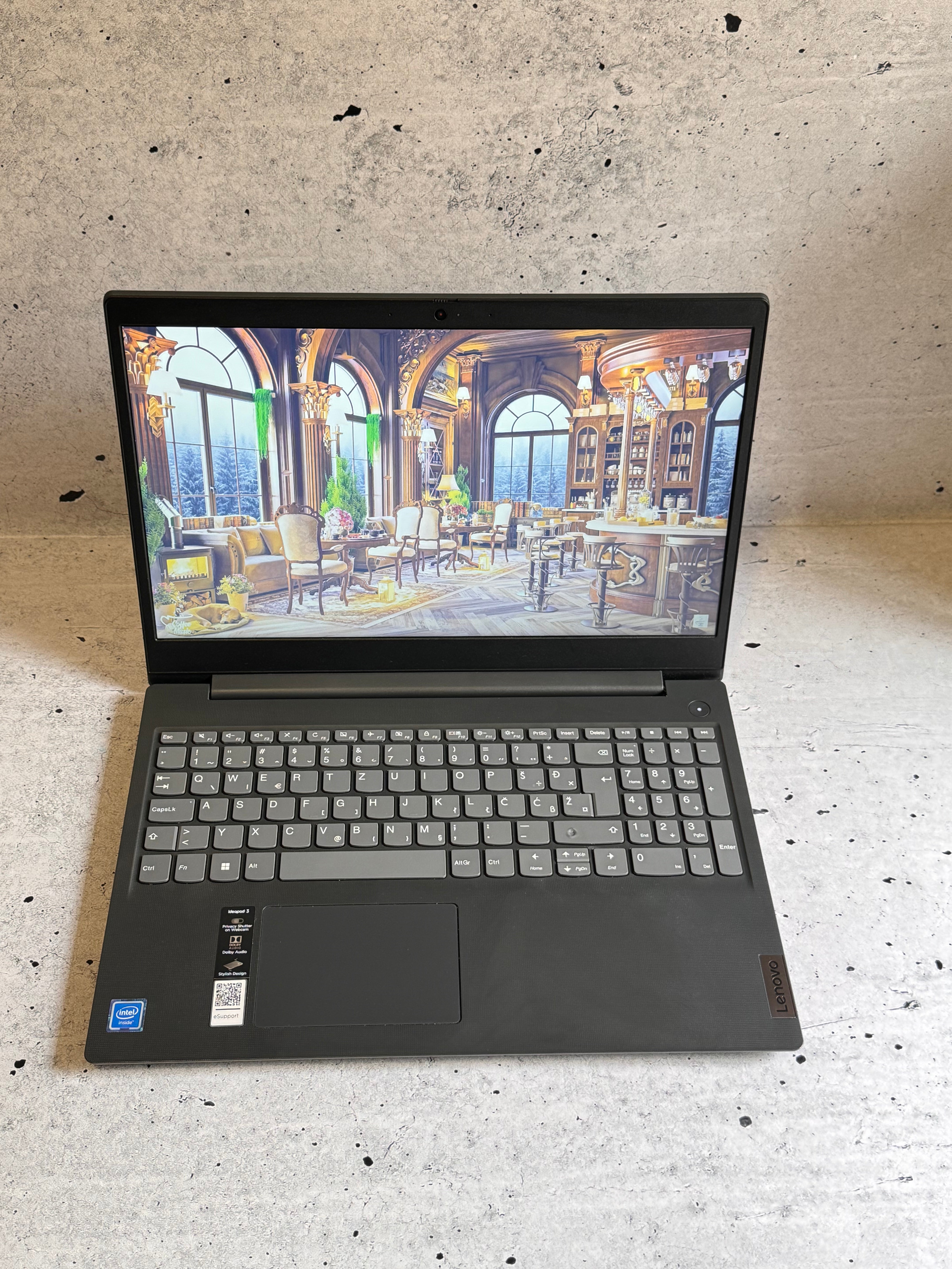 LENOVO/2023 GOD/15.6 FHD/INTEL N4120-4 cores/4GB/SSD 256GB