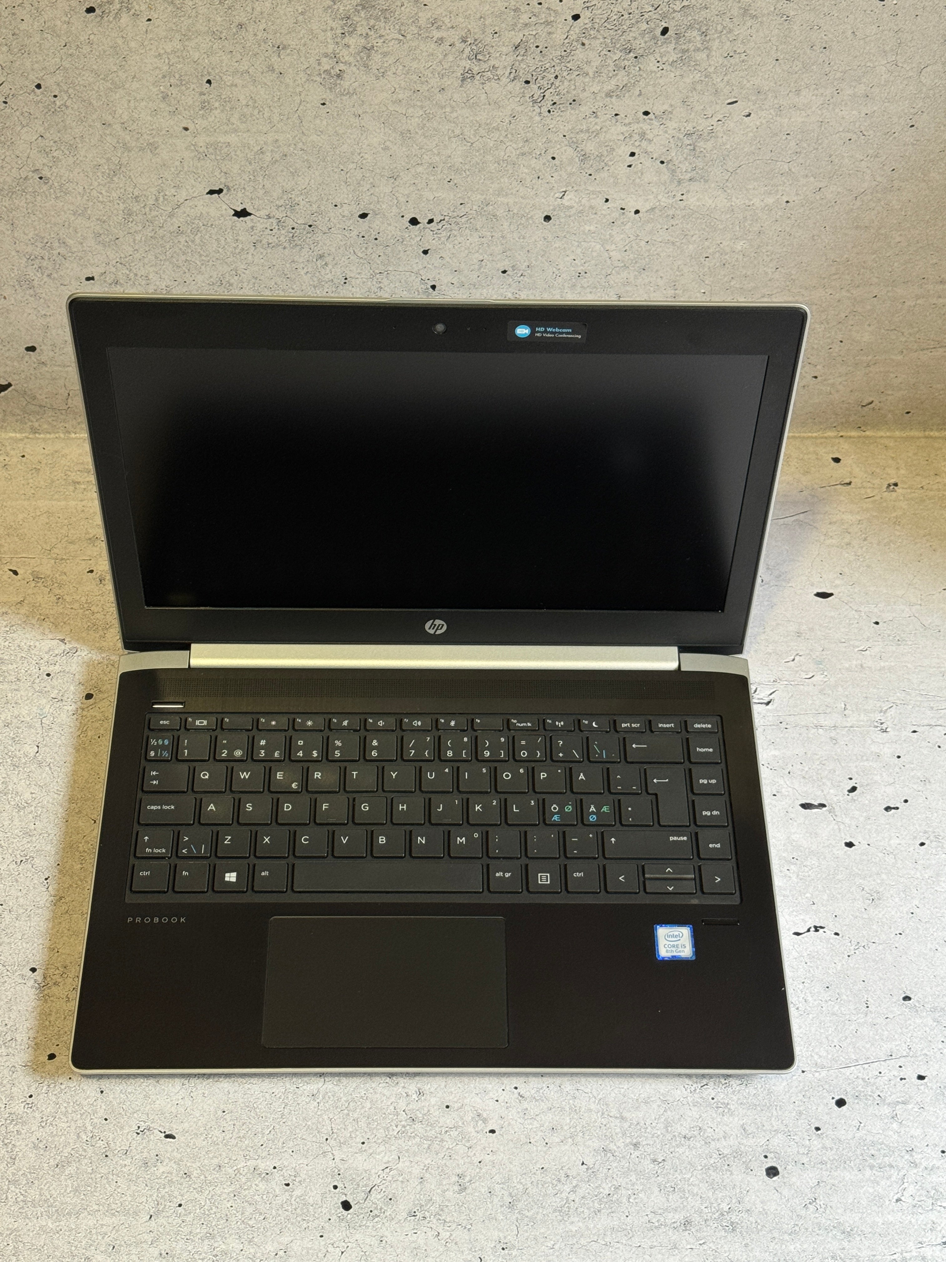 HP Probook 430 g5/13.3 FHD/I5-8250U/16GB DDR4/Nvme 256gb