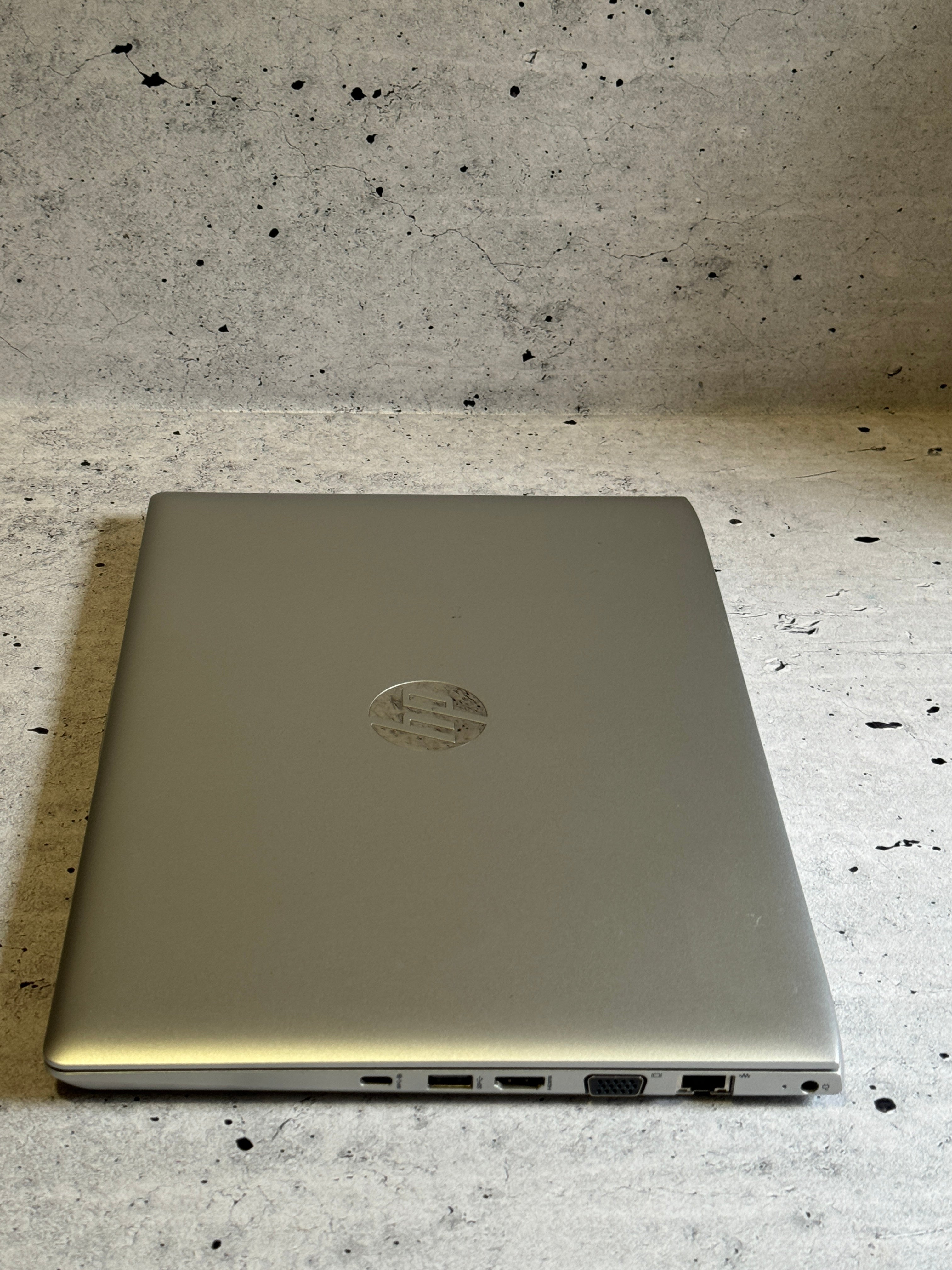 HP Probook 430 g5/13.3 FHD/I5-8250U/16GB DDR4/Nvme 256gb