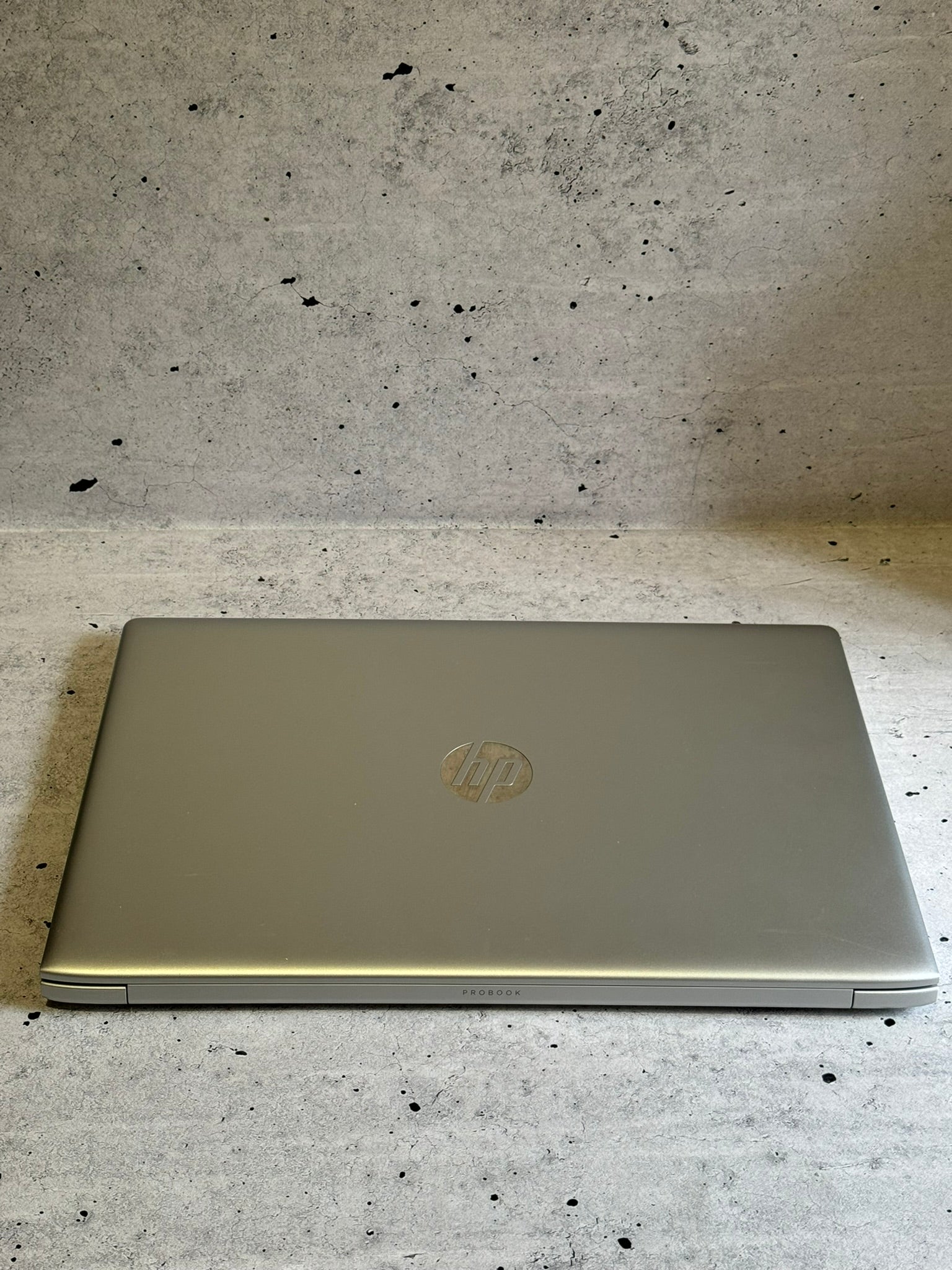 HP PROBOOK 470/17.3 IPS/I5-8250U/16GB/M.2 256 GB/930MX 2GB