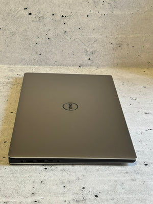 DELL Precision/15.6 IPS/I7-7700QM/32GB/256+1TB/Quadro M1200