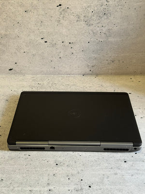 DELL PRECISION 7520/I7-7820HQ/32GB/M.2 256+500/ATI PRO WX 4G