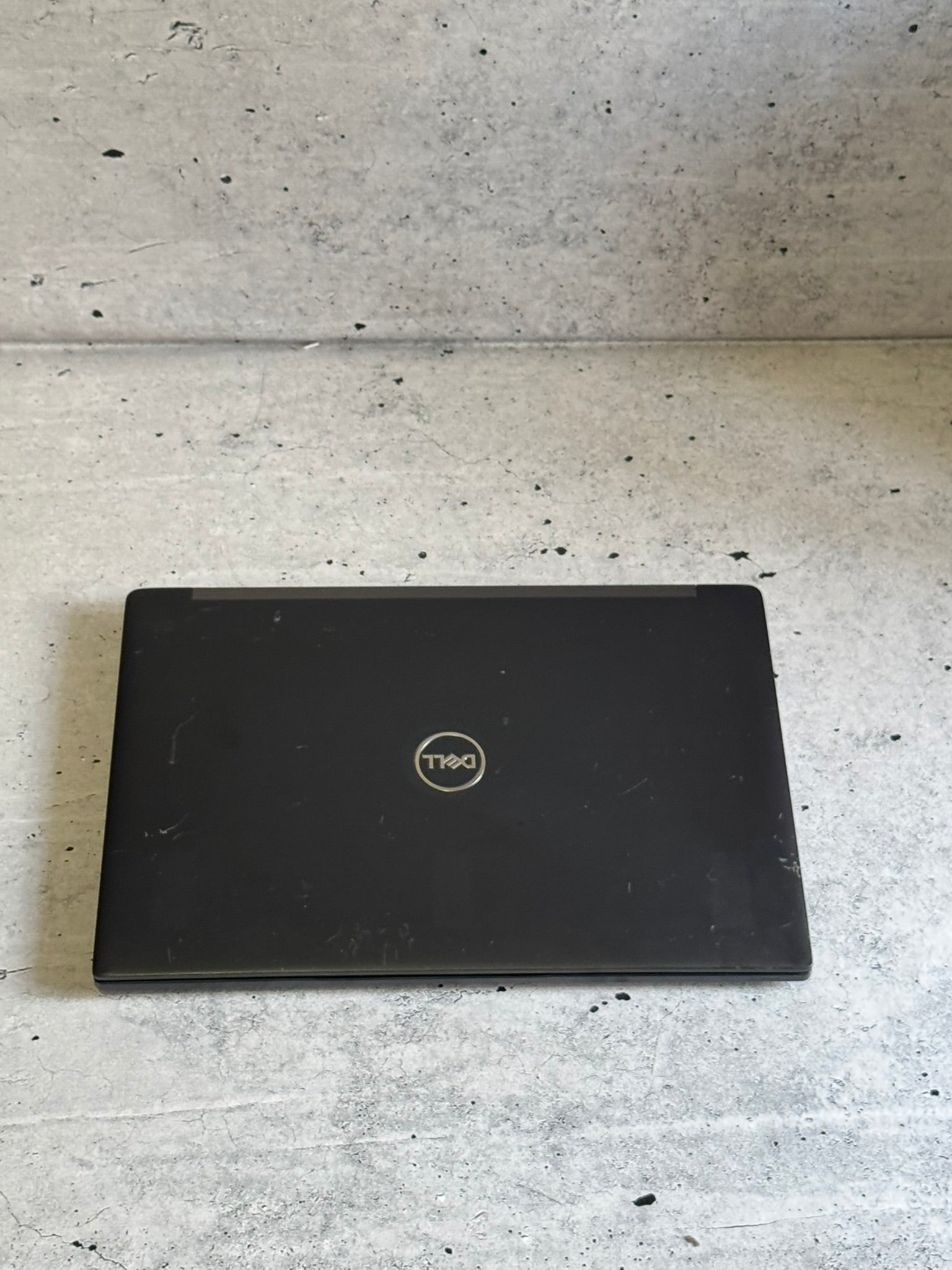 DELL Latitude 7380/13.3 FHD IPS/I5-7300U16GB DDR4/256GB Nvme