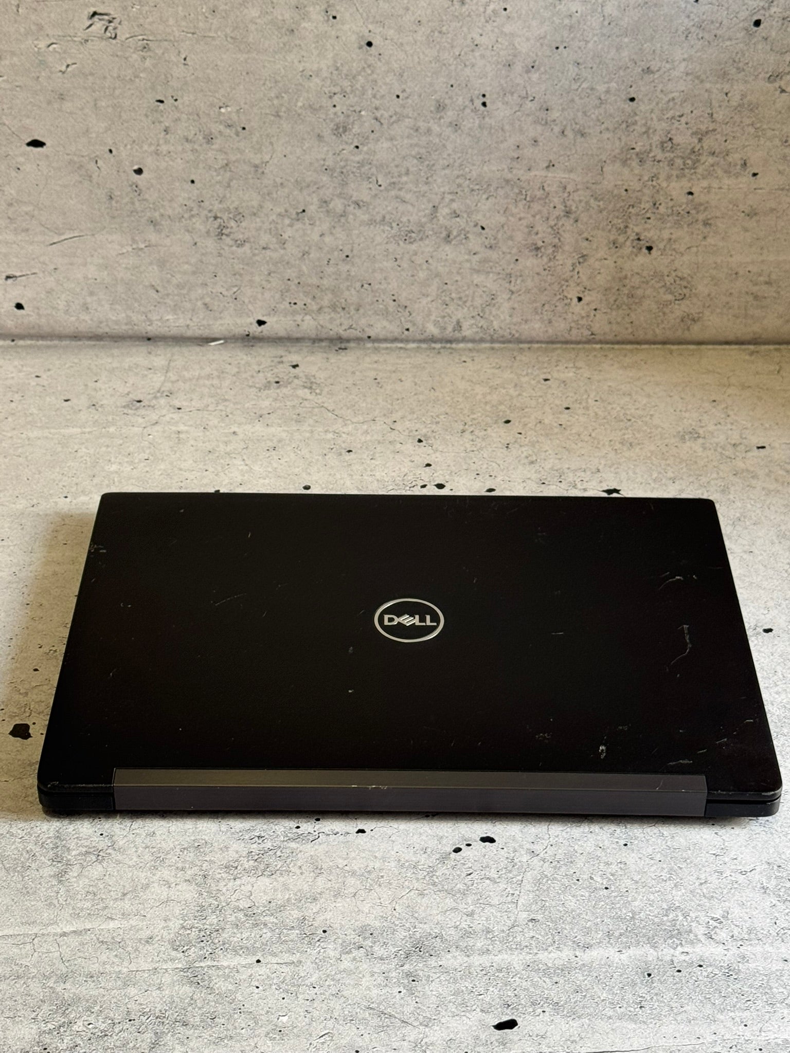 DELL Latitude 7380/13.3 FHD IPS/I5-7300U16GB DDR4/256GB Nvme