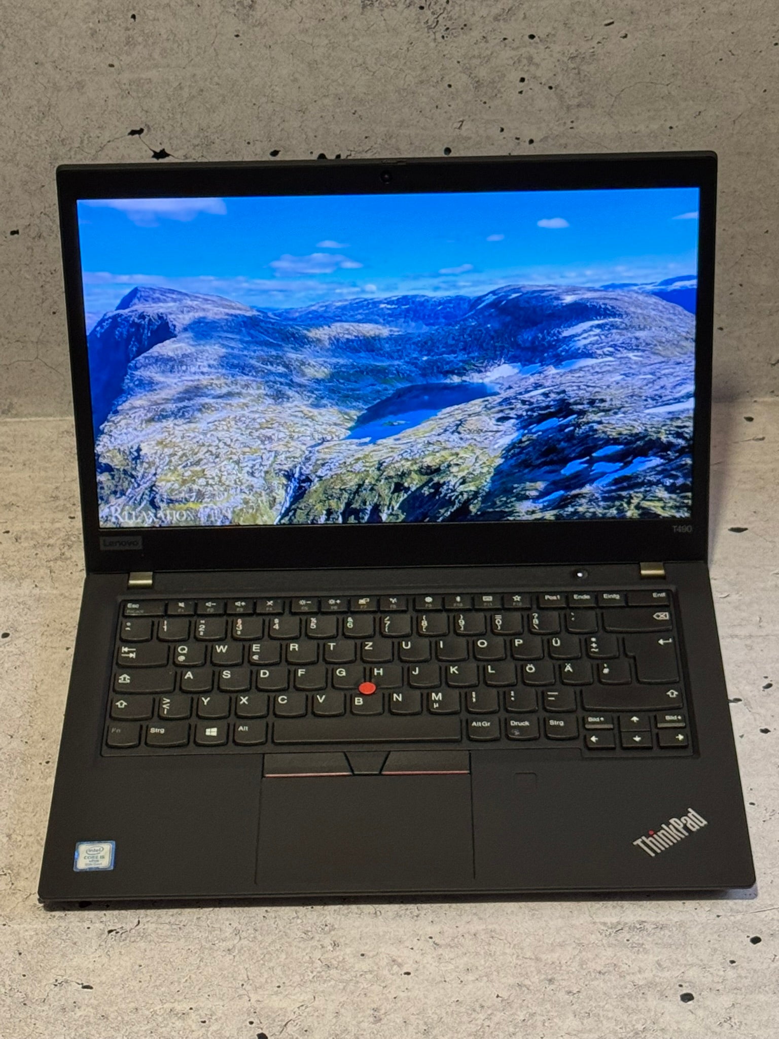 Lenovo thinkpad T490/14 IPS FHD/i5-8365/16GB DDR4