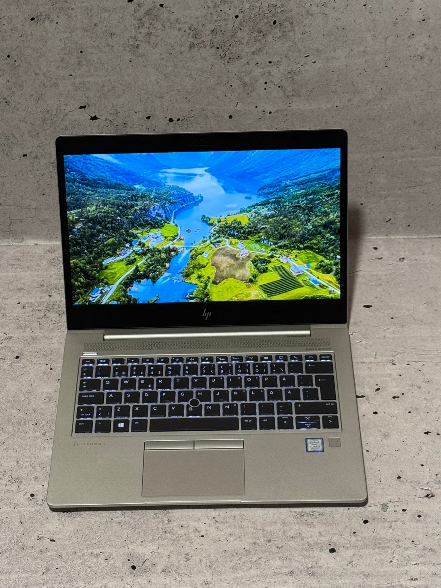 HP ELitebook 830 G6/13.3 FHD IPS/I5-8265U/16GB/512 NVMe/LK