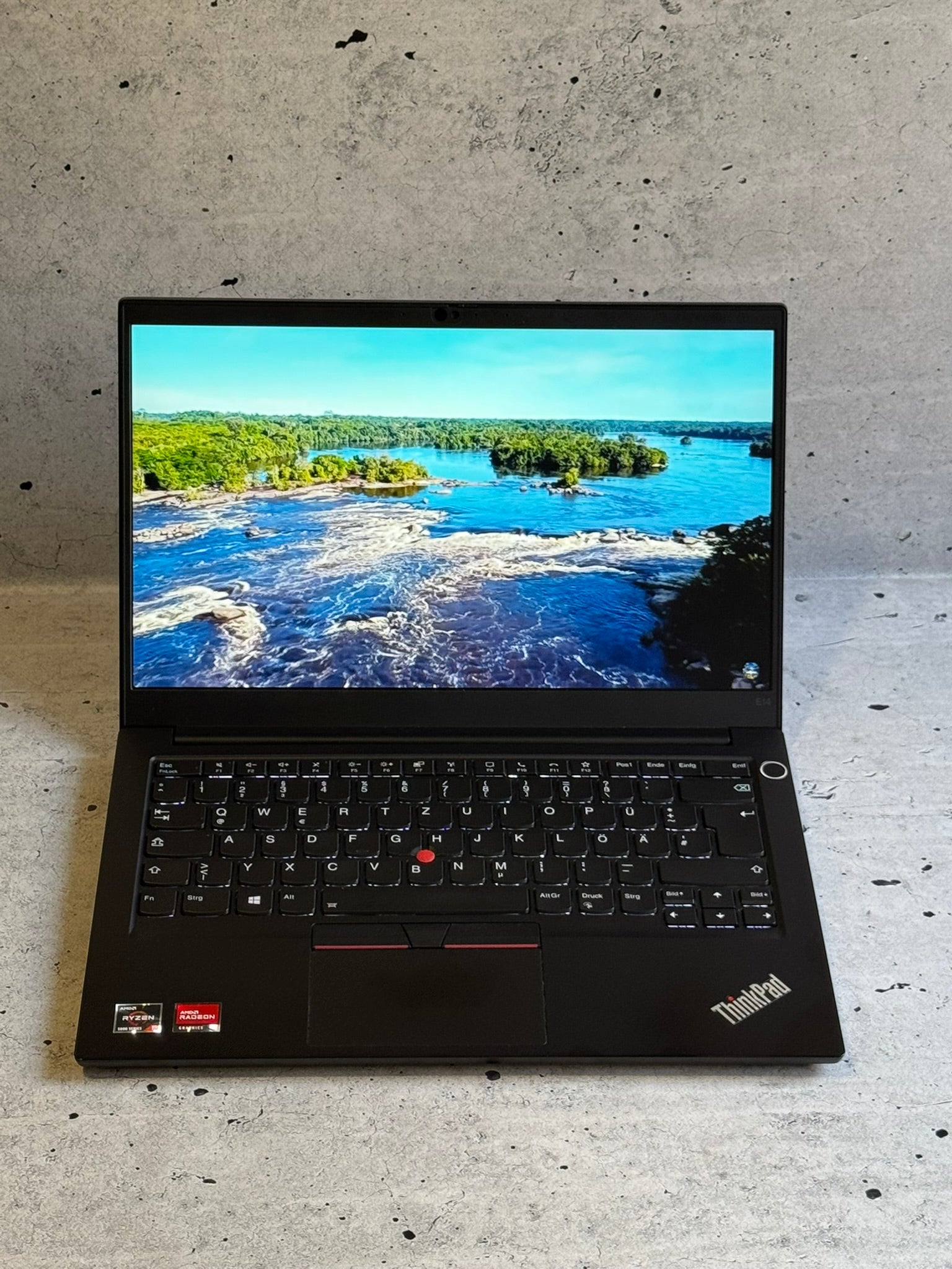 Lenovo Thinkpad E14 G3/14.0 IPS/RYZEN 5-5500U/16GB/Nvme 512