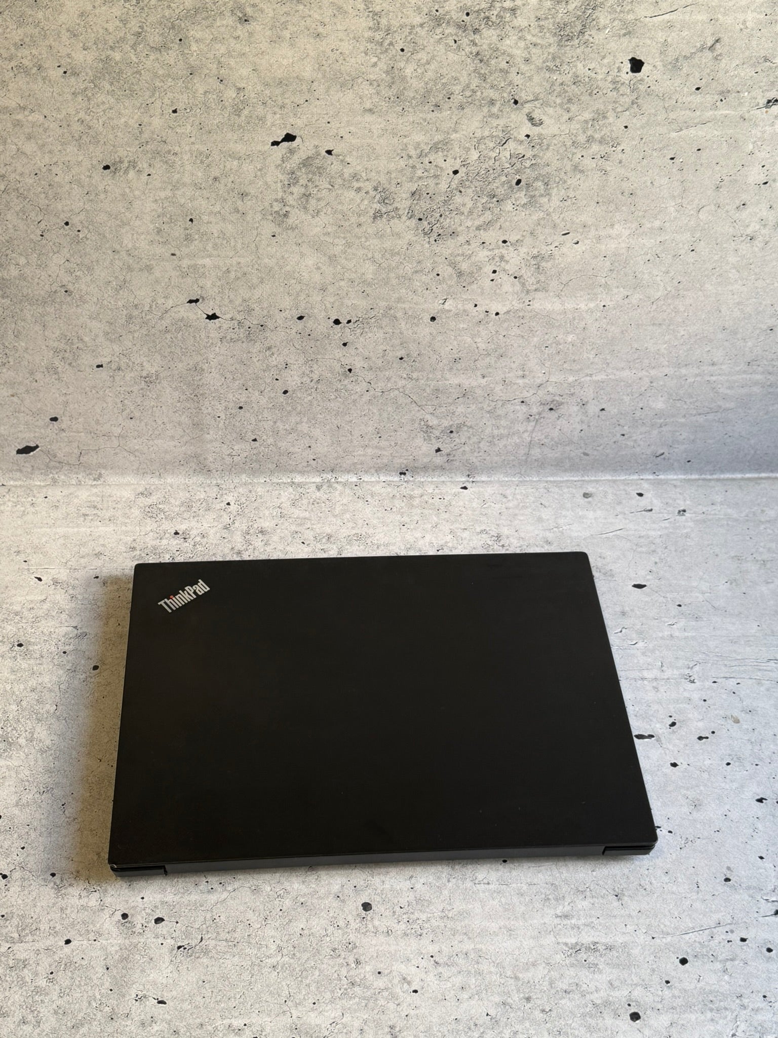 Lenovo thinkpad E490/14 IPS FHD/i5-8265/16GB DDR4