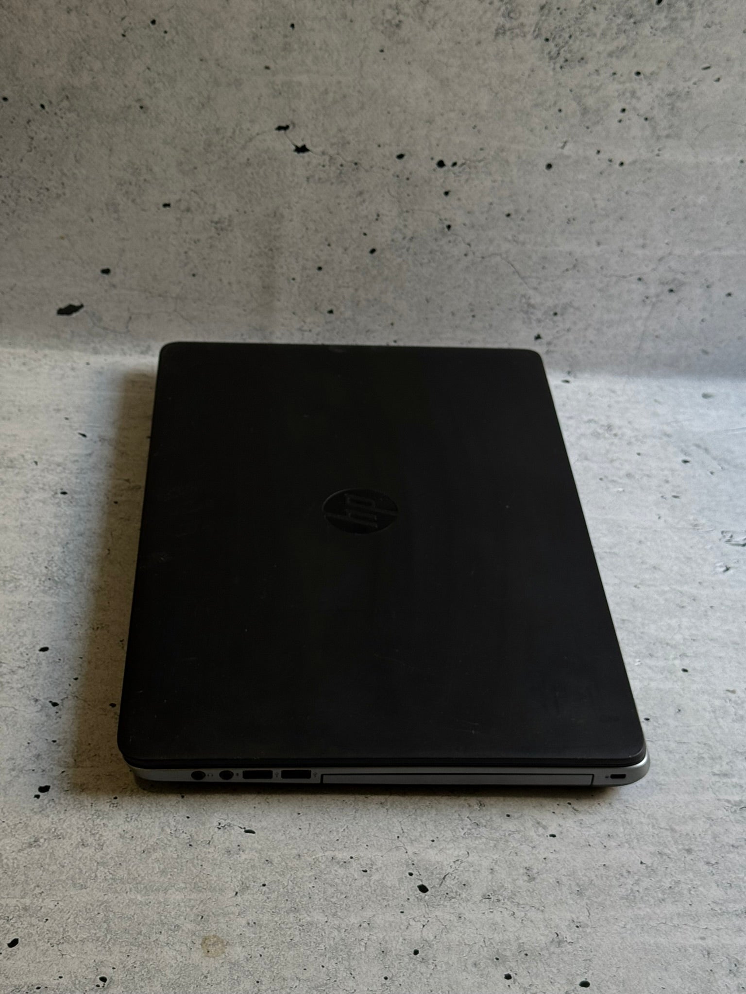 HP Probook 650/15.6/I3-3120M/8GB/SSD 256GB/Baterija 2-3h