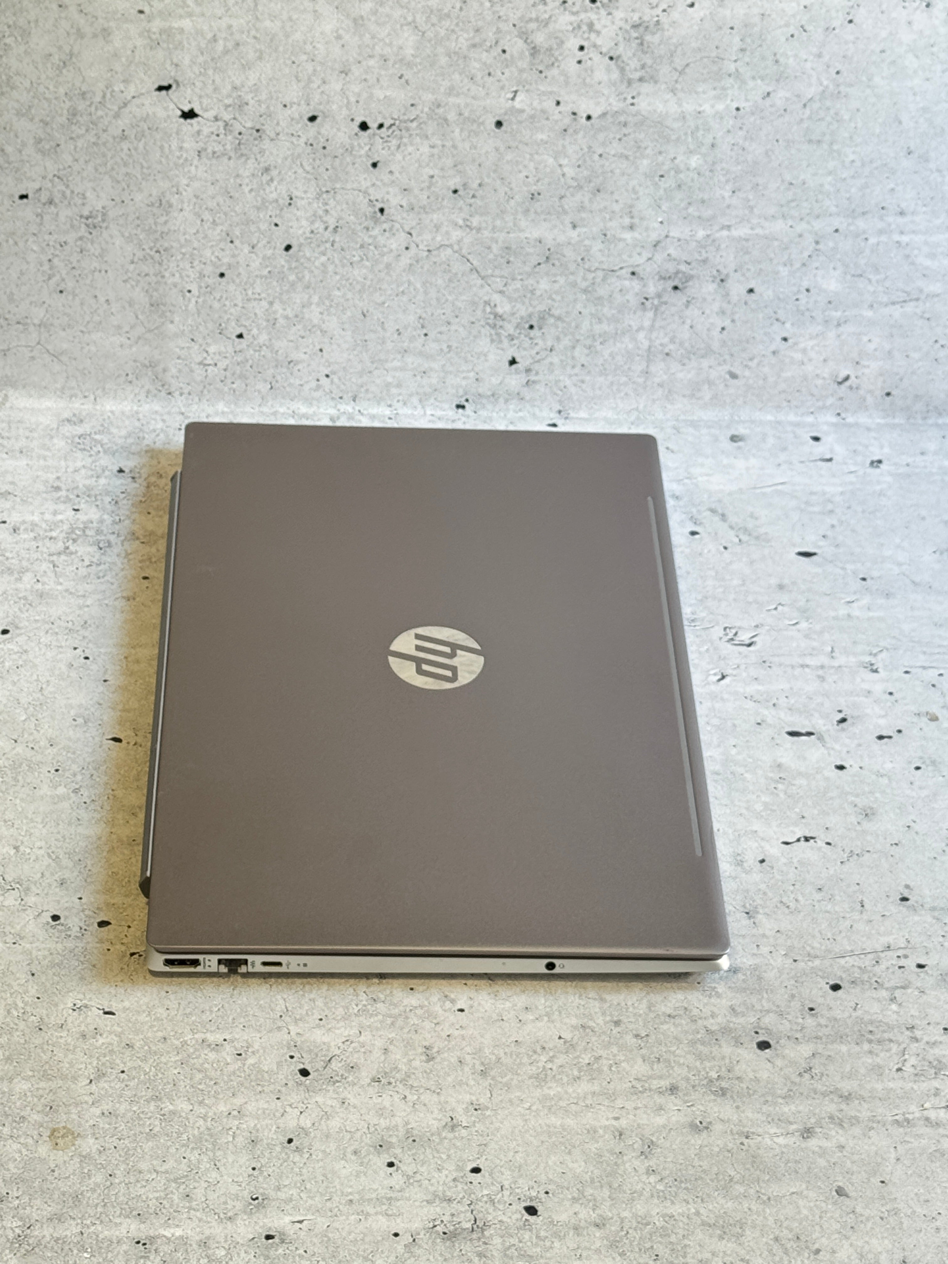 HP/15.6 FHD IPS/AMD RYZEN 5-3500/16GB DDR4/SSD 500GB Nvme
