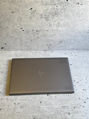 HP ZBOOK/15.6 IPS/I7-8650U/32GB/1TB Nvme/Ati Pro WX3100 2GB