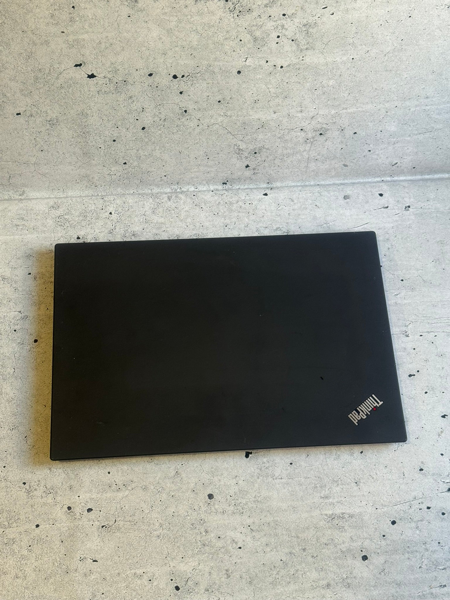 Lenovo thinkpad T590/15.6 IPS/I5-8265U/24GB DDR4/M.2 256GB