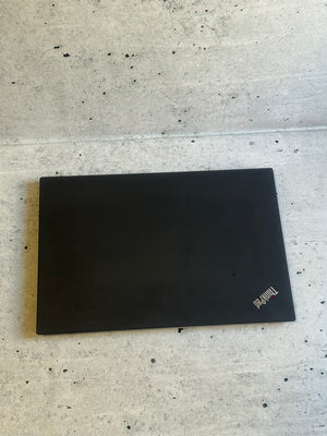Lenovo thinkpad T590/15.6 IPS/I5-8265U/24GB DDR4/M.2 256GB