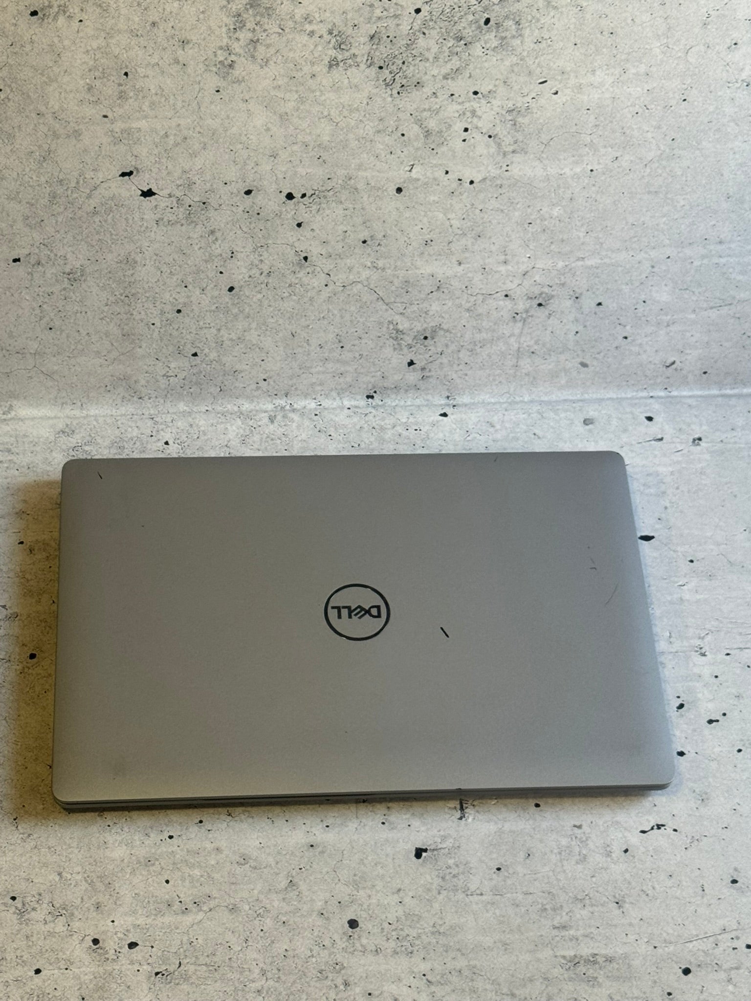DELL PRECISION 3551/15.6 IPS/I5-10300H/32GB/QUADRO P620