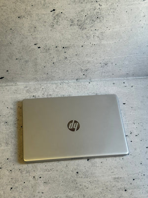 HP/15.6 FHD/INTEL CORE I5-1035G1/16GB DDR4/NVME 256GB