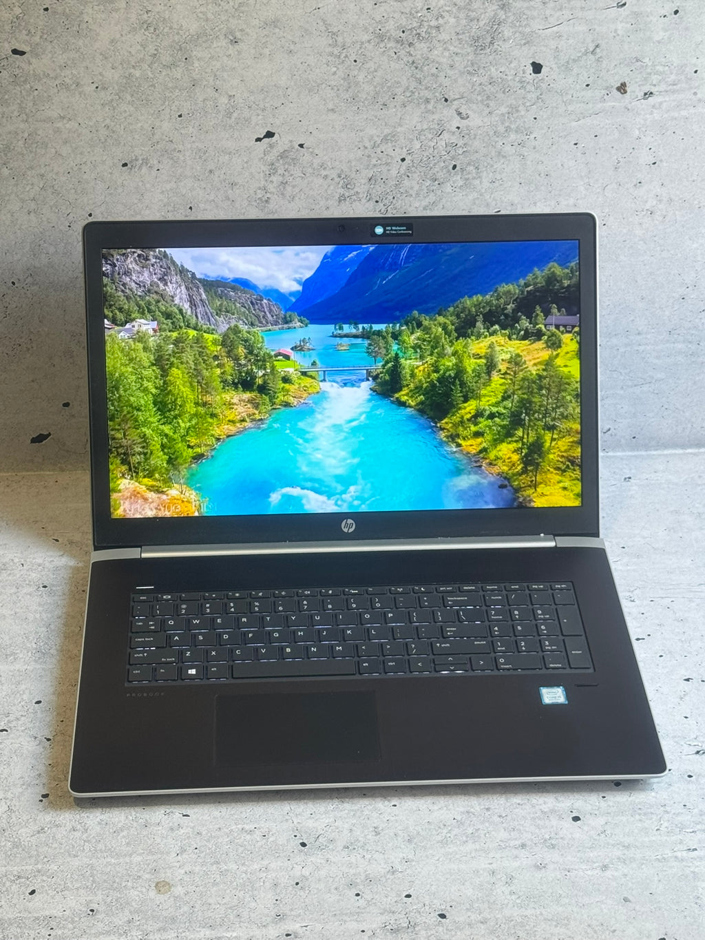 HP PROBOOK 470/17.3 IPS/I5-8250U/16GB/M.2 256+500G/930MX 2GB