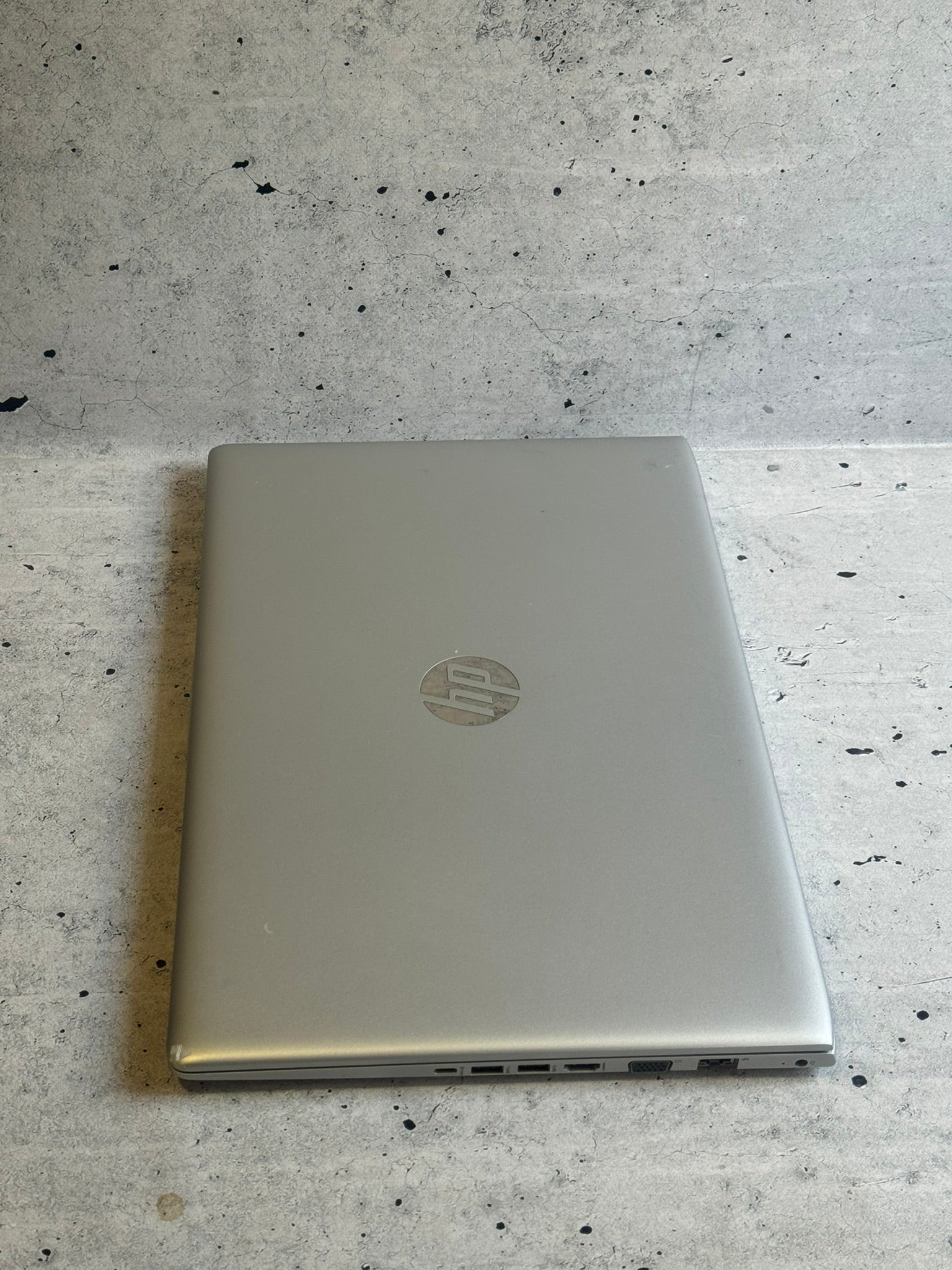 HP PROBOOK 470/17.3 IPS/I5-8250U/16GB/M.2 256+500G/930MX 2GB