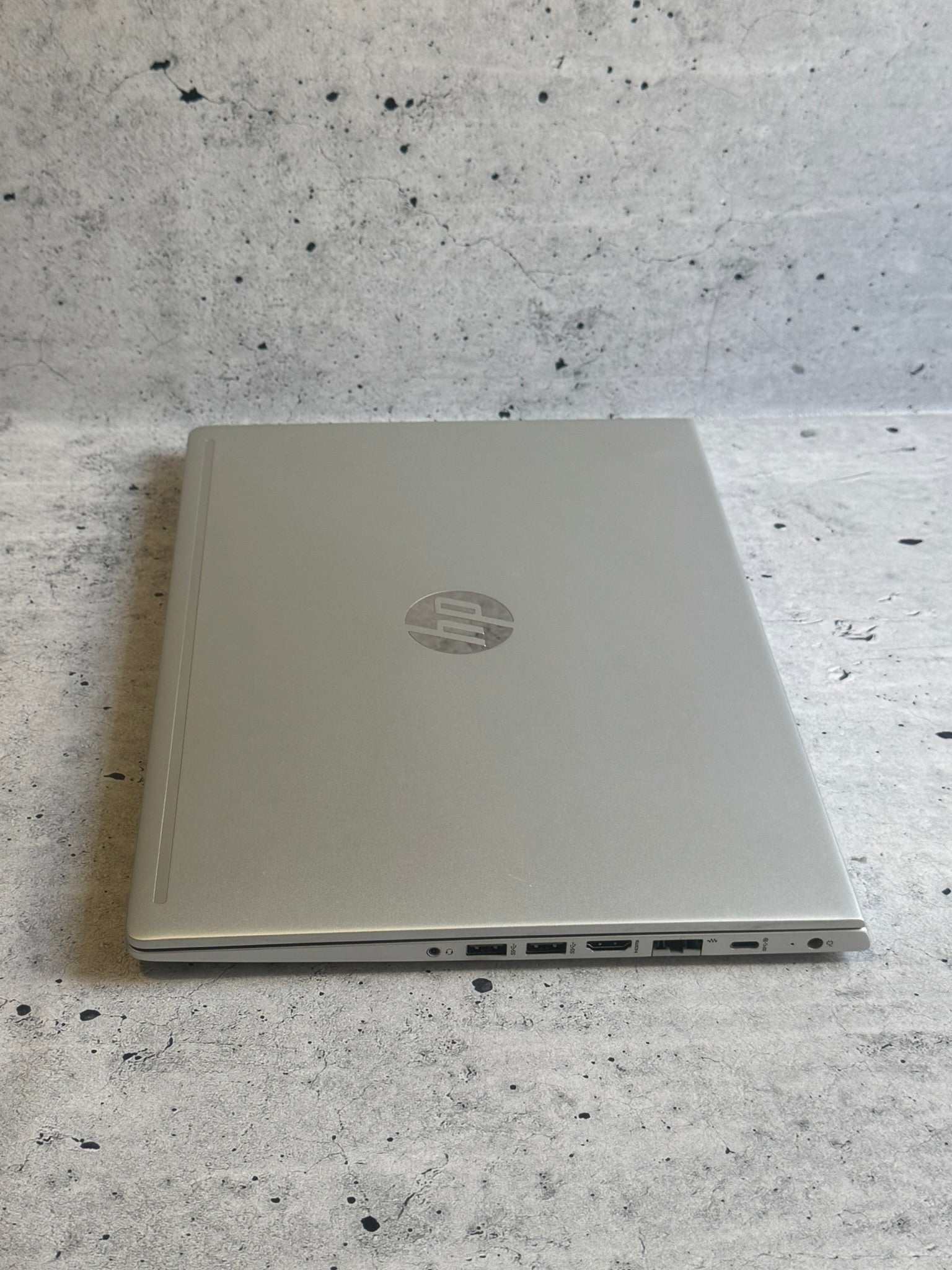 HP Probook/14.0 IPS/INTEL I5-8265U/16GB/M.2 256GB +500GB